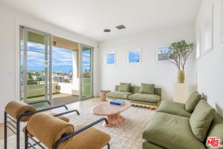 Single Family Residence, 5201 Via Donte, Venice, CA 90292 - 36