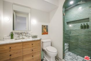 Single Family Residence, 5201 Via Donte, Venice, CA 90292 - 39