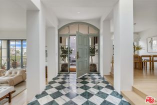 Single Family Residence, 5201 Via Donte, Venice, CA 90292 - 2