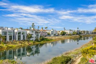 Single Family Residence, 5201 Via Donte, Venice, CA 90292 - 49