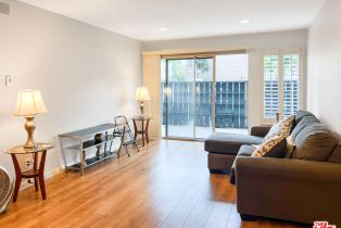 Condominium, 18645   Hatteras St, Tarzana, CA  Tarzana, CA 91356
