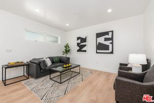 Condominium, 3643 Helms ave, Culver City, CA 90232 - 3