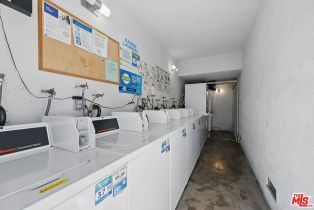 Condominium, 18611 Collins st, Tarzana, CA 91356 - 11