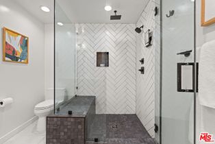 , 245 Main st, Venice, CA 90291 - 12