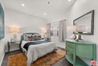 , 245 Main st, Venice, CA 90291 - 13