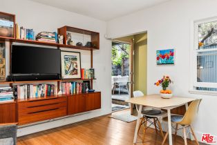 Residential Income, 608 Woodlawn ave, Venice, CA 90291 - 6