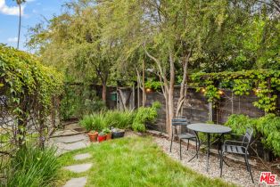 Residential Income, 608 Woodlawn ave, Venice, CA 90291 - 4