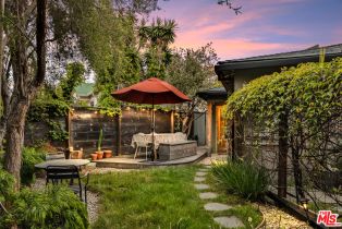 Residential Income, 608   Woodlawn Ave, Venice, CA  Venice, CA 90291