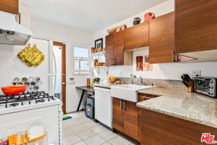 Residential Income, 608 Woodlawn ave, Venice, CA 90291 - 10