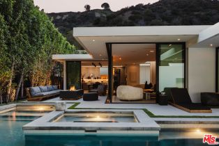 Single Family Residence, 1952  N Beverly Dr, Beverly Hills, CA  Beverly Hills, CA 90210