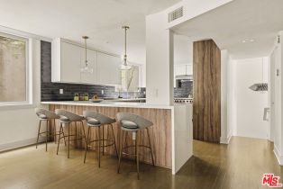 , 1129 Larrabee st, West Hollywood , CA 90069 - 8