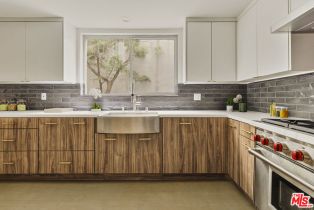 , 1129 Larrabee st, West Hollywood , CA 90069 - 11