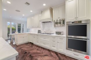 Condominium, 10100 Empyrean way, Westwood, CA 90067 - 9