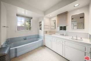 , 708 Sierra dr, Beverly Hills, CA 90210 - 19