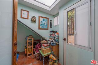 Single Family Residence, 1242 Angelo dr, Beverly Hills, CA 90210 - 35