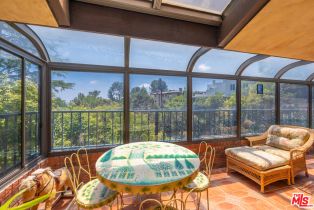 Single Family Residence, 1242 Angelo dr, Beverly Hills, CA 90210 - 10