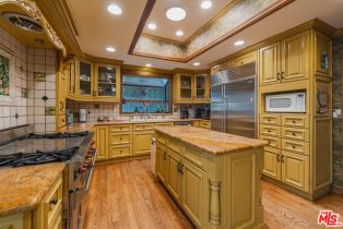 Single Family Residence, 1242 Angelo dr, Beverly Hills, CA 90210 - 14