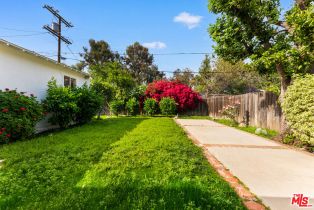 Single Family Residence, 22021 Celes st, Woodland Hills, CA 91364 - 36