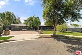 , 5444 Cromer pl, Woodland Hills, CA 91367 - 2