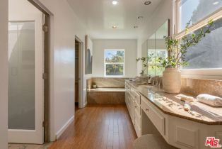 Single Family Residence, 2016 Coldwater Canyon dr, Beverly Hills, CA 90210 - 25