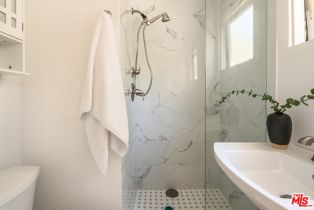 Single Family Residence, 2016 Coldwater Canyon dr, Beverly Hills, CA 90210 - 18