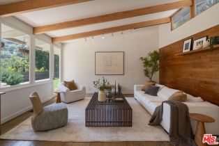 Single Family Residence, 2016 Coldwater Canyon Dr, Beverly Hills, CA  Beverly Hills, CA 90210