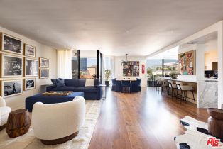 Condominium, 211 Spalding dr, Beverly Hills, CA 90212 - 3