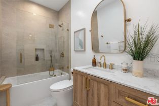 Single Family Residence, 22126 De La Osa st, Woodland Hills, CA 91364 - 35