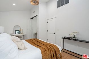 Single Family Residence, 22126 De La Osa st, Woodland Hills, CA 91364 - 44