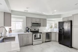 Single Family Residence, 8100 83rd st, Playa Del Rey , CA 90293 - 5