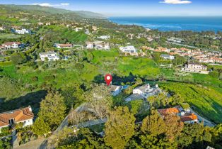 Single Family Residence, 6178 Galahad rd, Malibu, CA 90265 - 7