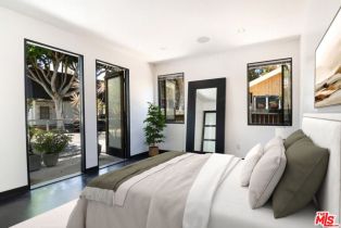 Single Family Residence, 8616 Sherwood dr, West Hollywood , CA 90069 - 9