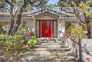 Single Family Residence, 811 N Hillcrest Rd, Beverly Hills, CA  Beverly Hills, CA 90210