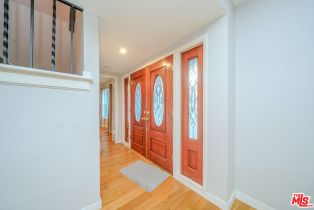 Single Family Residence, 12158 Bambi pl, Granada Hills, CA 91344 - 42