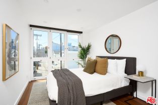 Single Family Residence, 5106 Pacific ave, Marina Del Rey, CA 90292 - 43