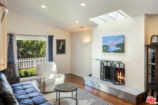 Single Family Residence, 3735 Montuso pl, Encino, CA 91436 - 3