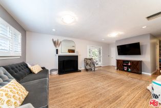Single Family Residence, 22021 De La Osa st, Woodland Hills, CA 91364 - 9