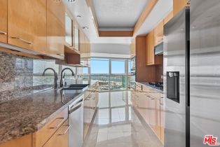Condominium, 13600 MARINA POINTE dr, Marina Del Rey, CA 90292 - 7