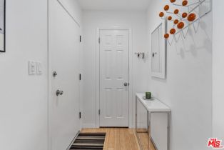 Condominium, 2002 4th st, Santa Monica, CA 90405 - 6