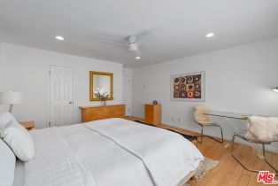 Condominium, 2002 4th st, Santa Monica, CA 90405 - 12