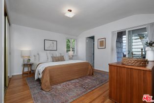 Single Family Residence, 14691 Valley Vista blvd, Sherman Oaks, CA 91403 - 14