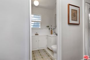 Single Family Residence, 14691 Valley Vista blvd, Sherman Oaks, CA 91403 - 15