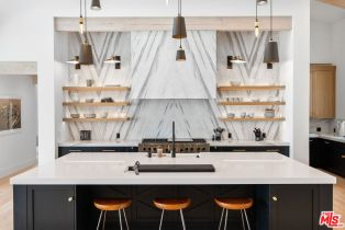 Single Family Residence, 6530 Zuma View pl, Malibu, CA 90265 - 10