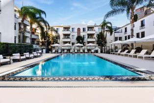 , 1041 Glendon ave, Westwood, CA 90024 - 2