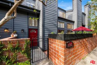 Condominium, 5731 Topanga Canyon blvd, Woodland Hills, CA 91367 - 4