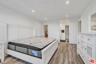 , 4542 Willis ave, Sherman Oaks, CA 91403 - 5