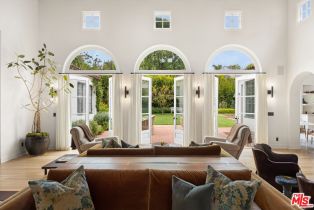 Single Family Residence, 765 Ranch ln, Pacific Palisades, CA 90272 - 3