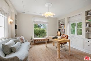 Single Family Residence, 765 Ranch ln, Pacific Palisades, CA 90272 - 8