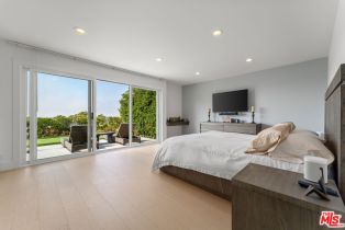 Single Family Residence, 1915 Yacht Truant, Newport Beach, CA 92660 - 37