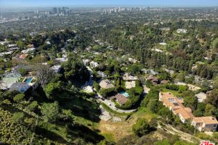 , 9435 Lloydcrest dr, Beverly Hills, CA 90210 - 3